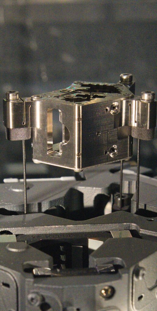 Space measurement instrument